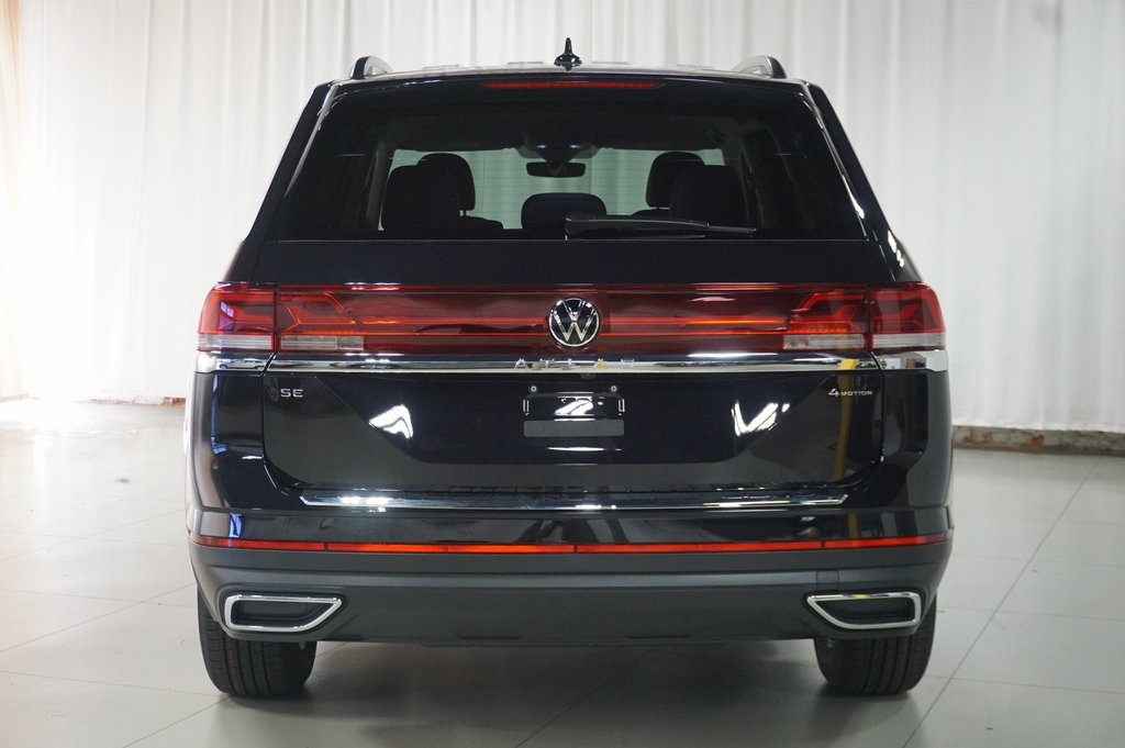 2026 Volkswagen Atlas SE photo 6