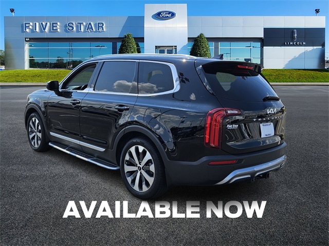 2022 Kia Telluride EX photo 4