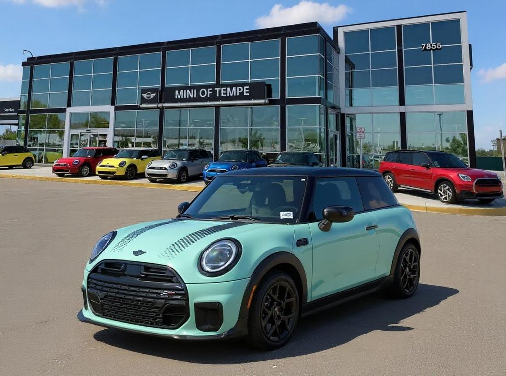 2026 MINI Hardtop 2 Door S's photo