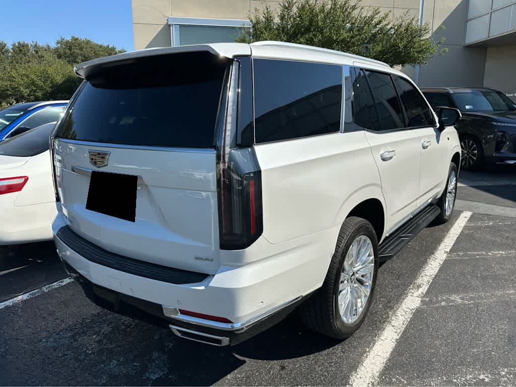 2025 Cadillac Escalade Premium Luxury photo 2