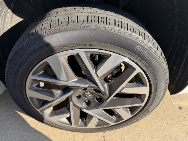 2022 Hyundai Santa Fe Calligraphy photo 3
