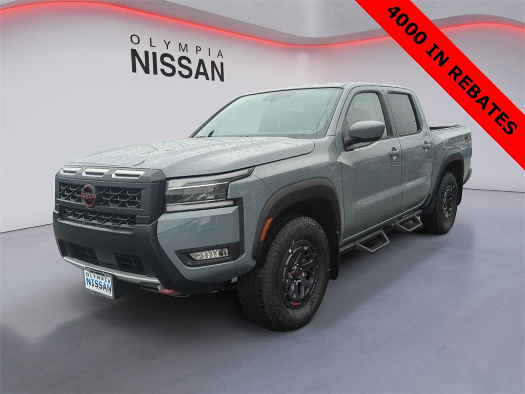 2025 Nissan Frontier PRO-4X's photo