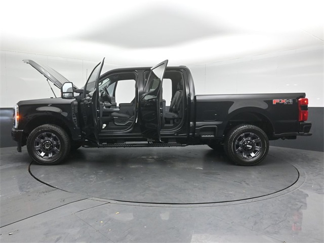 2024 FORD F-250 - Image 53