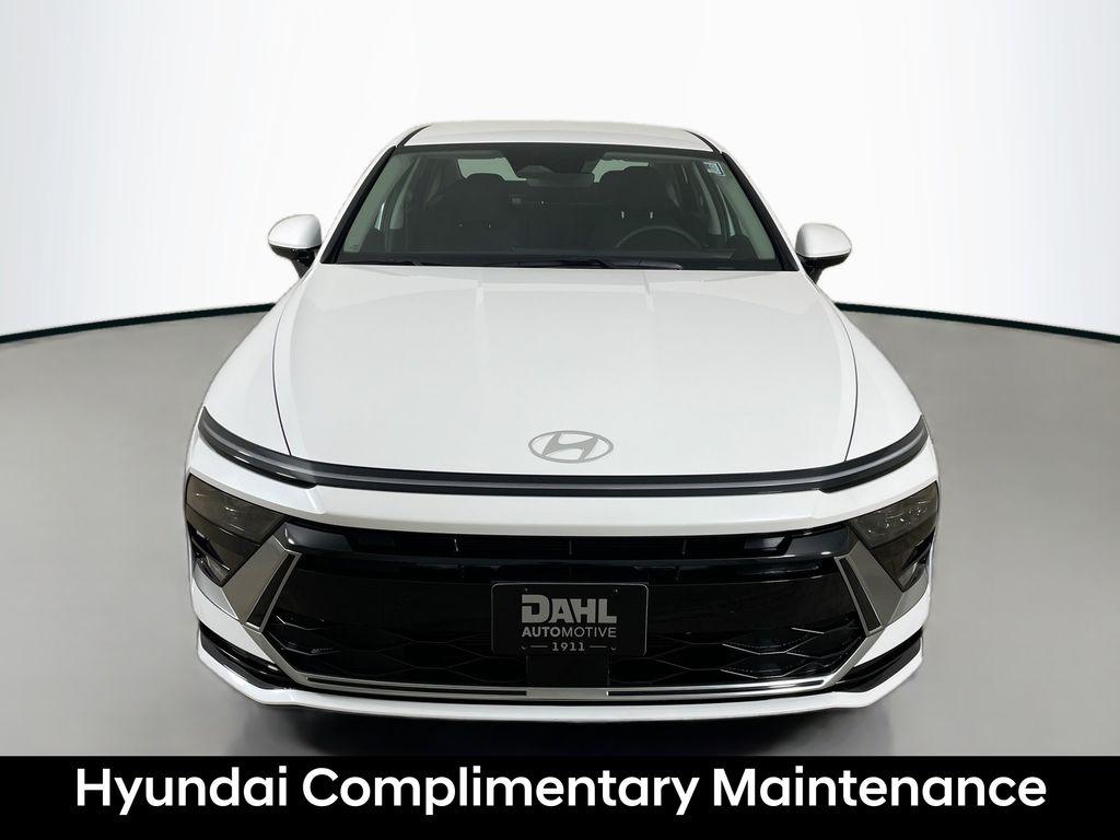 2026 Hyundai Sonata SEL Sport photo 2
