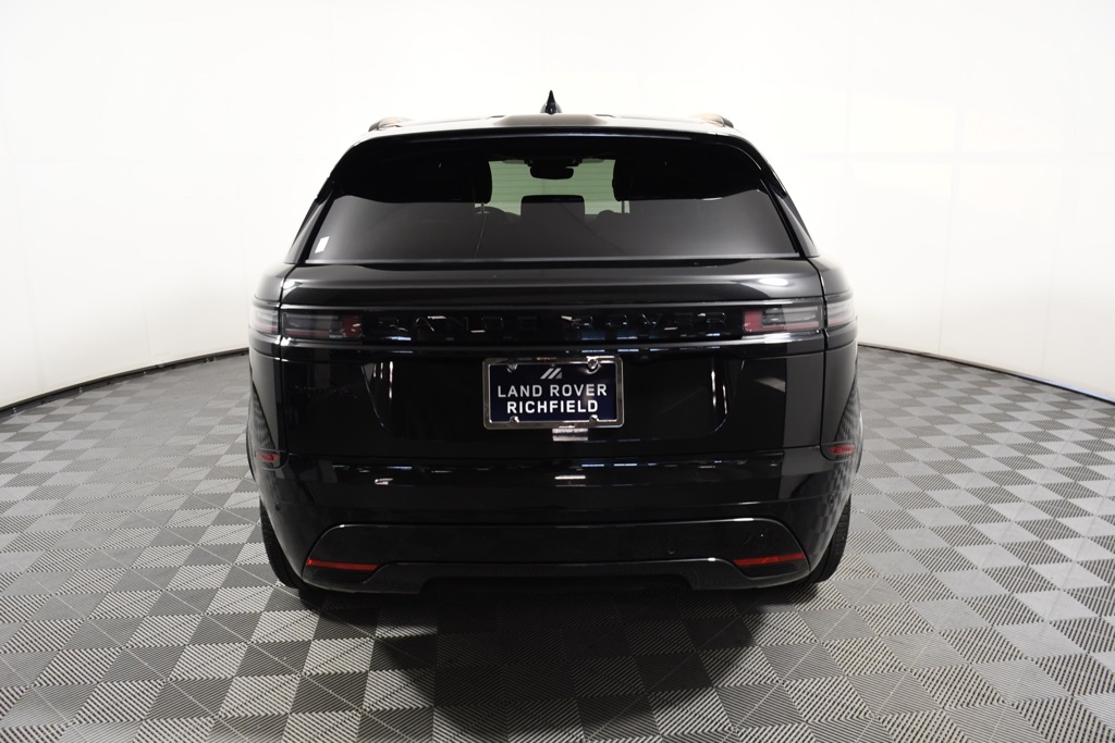 2025 Land Rover Range Rover Velar SE photo 4