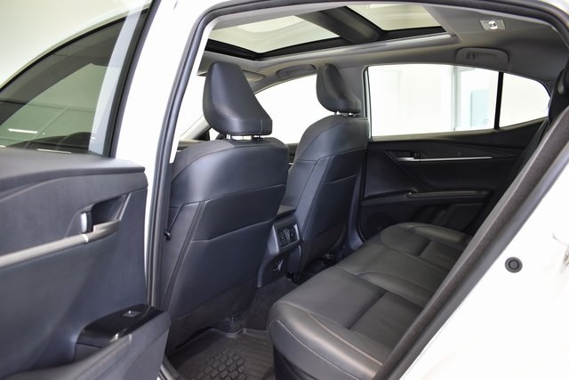 2025 Toyota Camry XLE photo 11