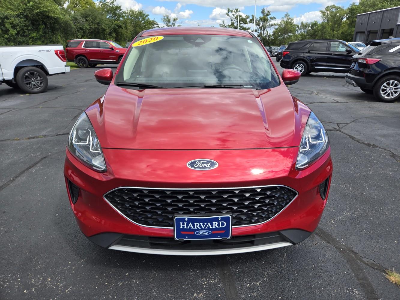 2020 Ford Escape SE photo 2