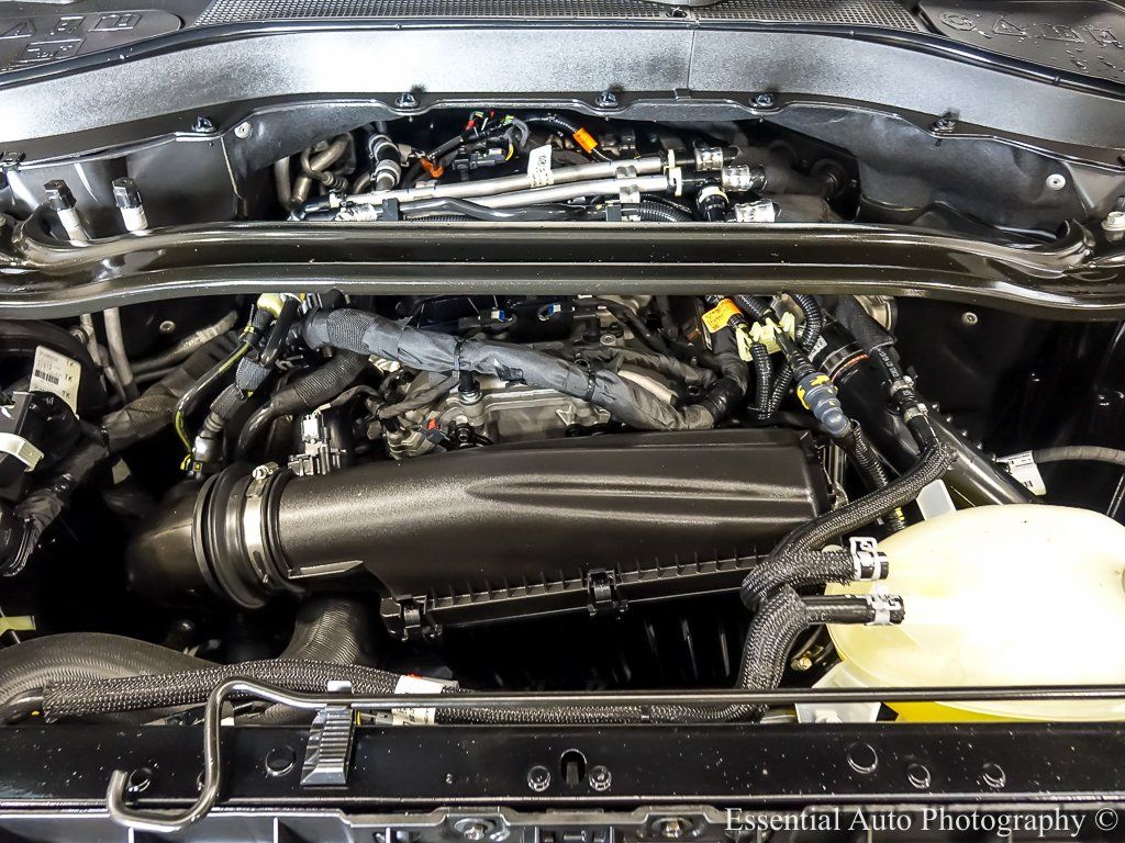 2025 FORD EXPLORER - Image 29