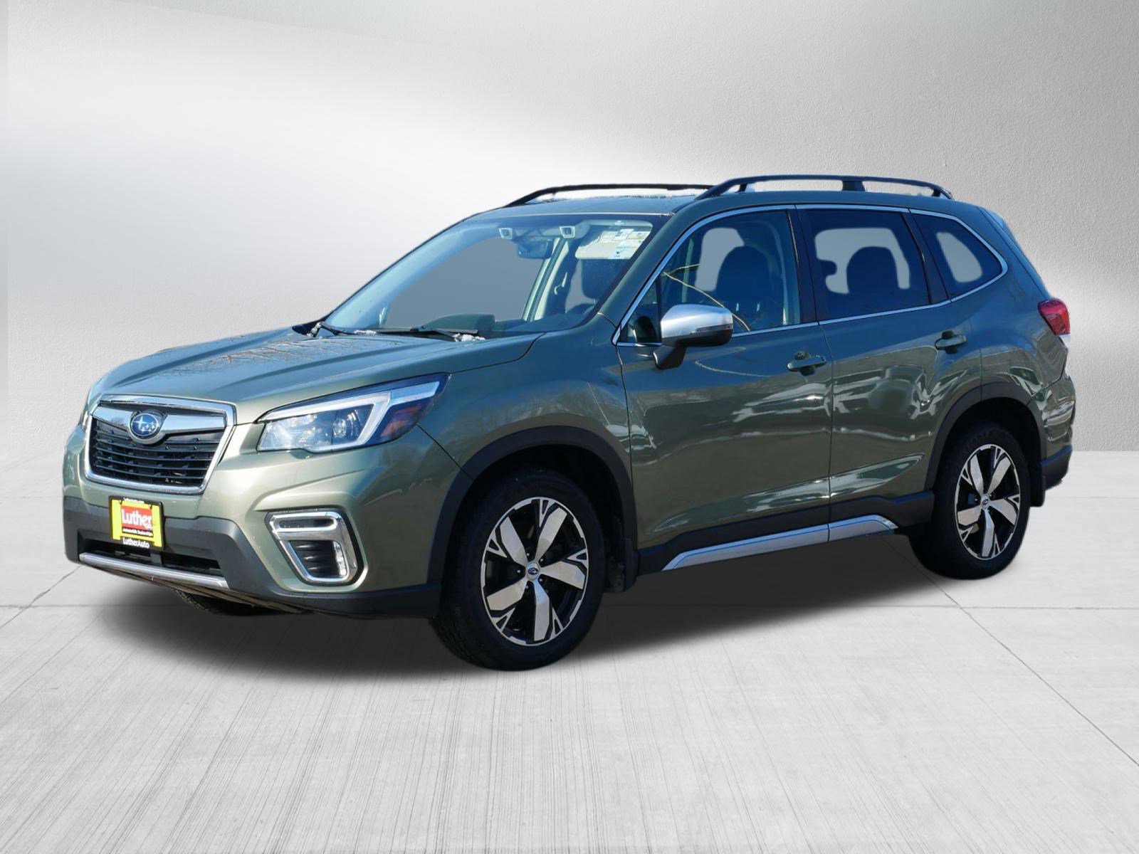 2021 Subaru Forester Touring photo 3
