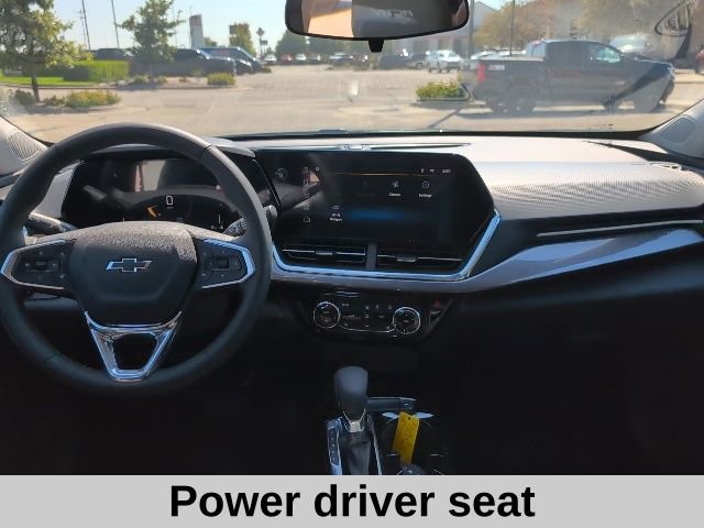 2026 Chevrolet Trax ACTIV photo 2