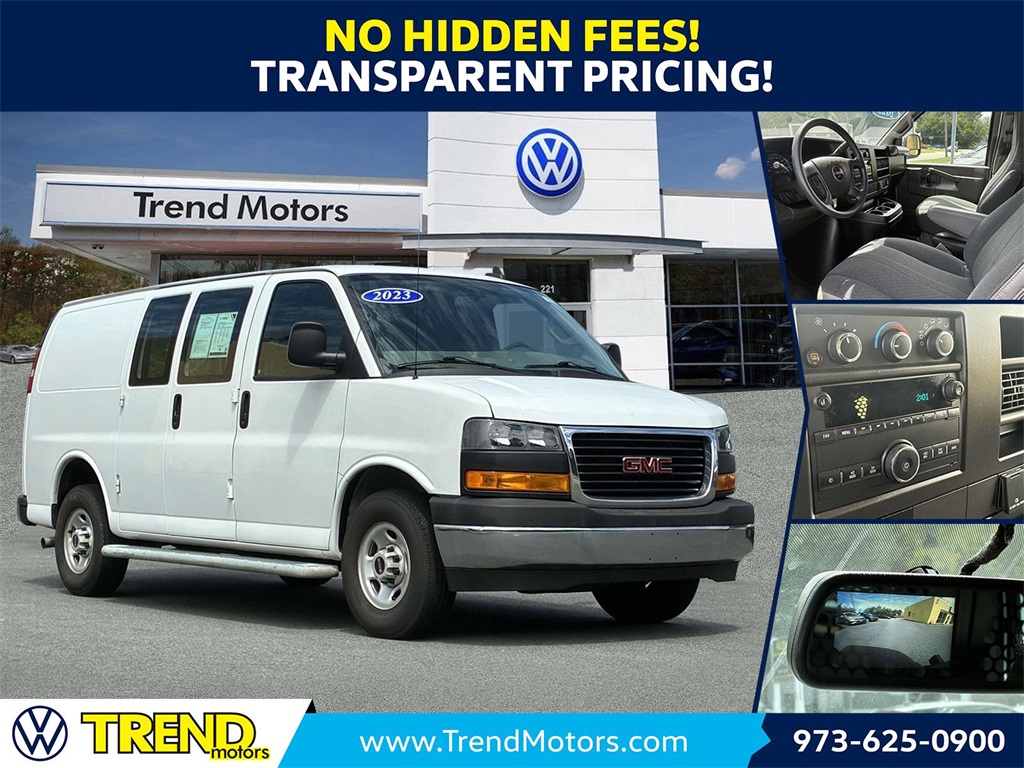 2023 GMC Savana Cargo Work Van's photo