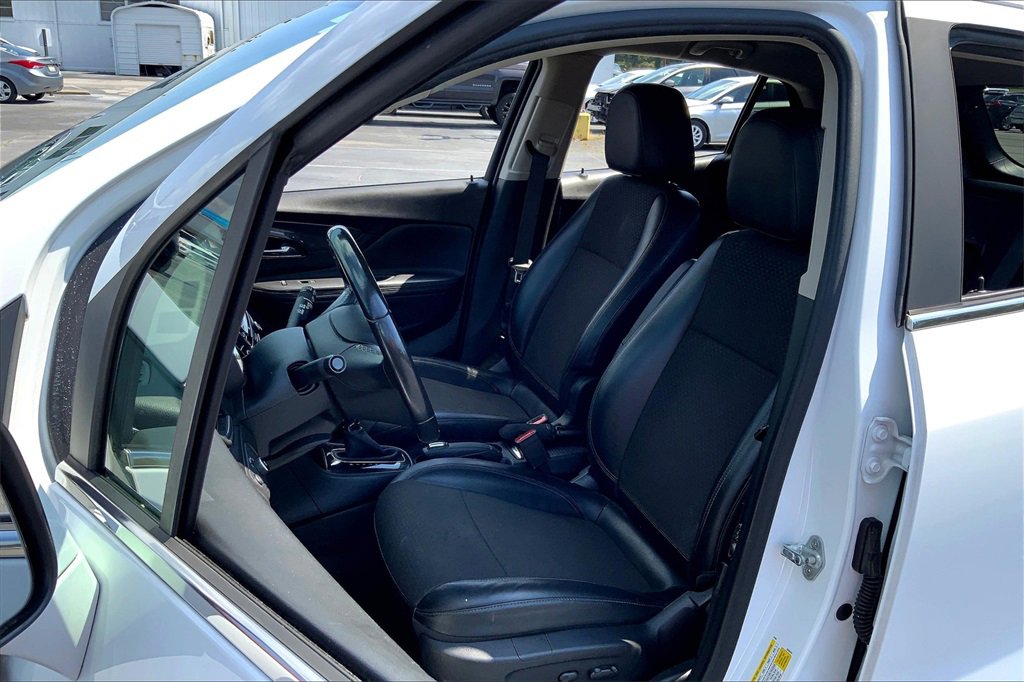 2019 Buick Encore Preferred photo 23