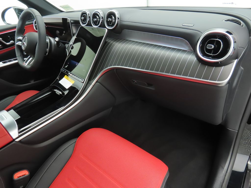2026 Mercedes Benz GLC 43 AMG 4MATIC photo 14