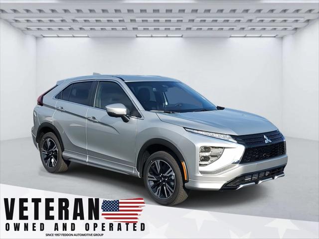 2025 Mitsubishi Eclipse Cross SEL's photo