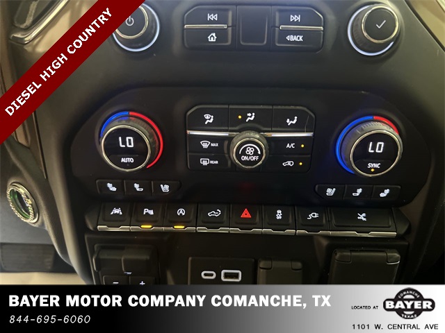 2022 Chevrolet Silverado 1500 High Country photo 14