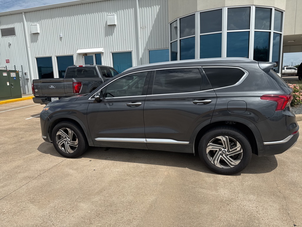 2022 Hyundai Santa Fe SEL Premium photo 2