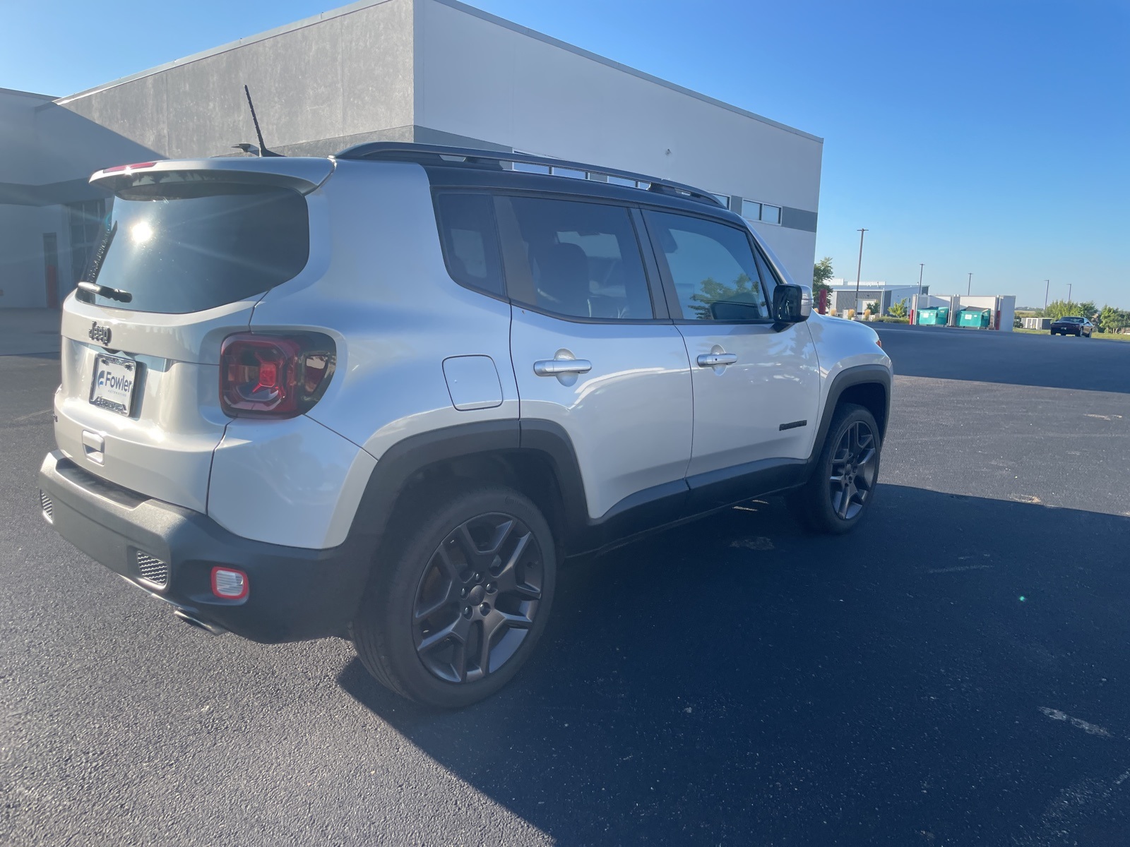 2020 Jeep Renegade Altitude photo 4