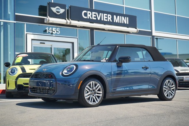 2026 MINI Convertible S's photo