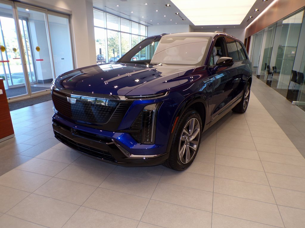 2026 Cadillac VISTIQ Sport's photo
