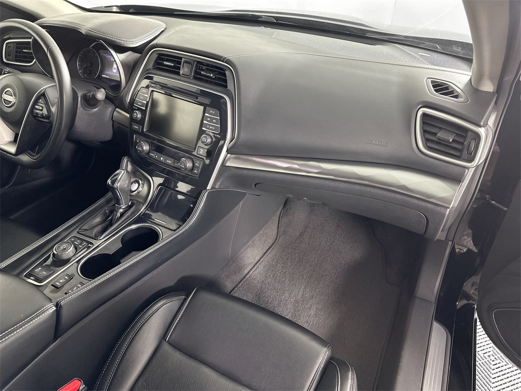 2023 Nissan Maxima SV photo 26