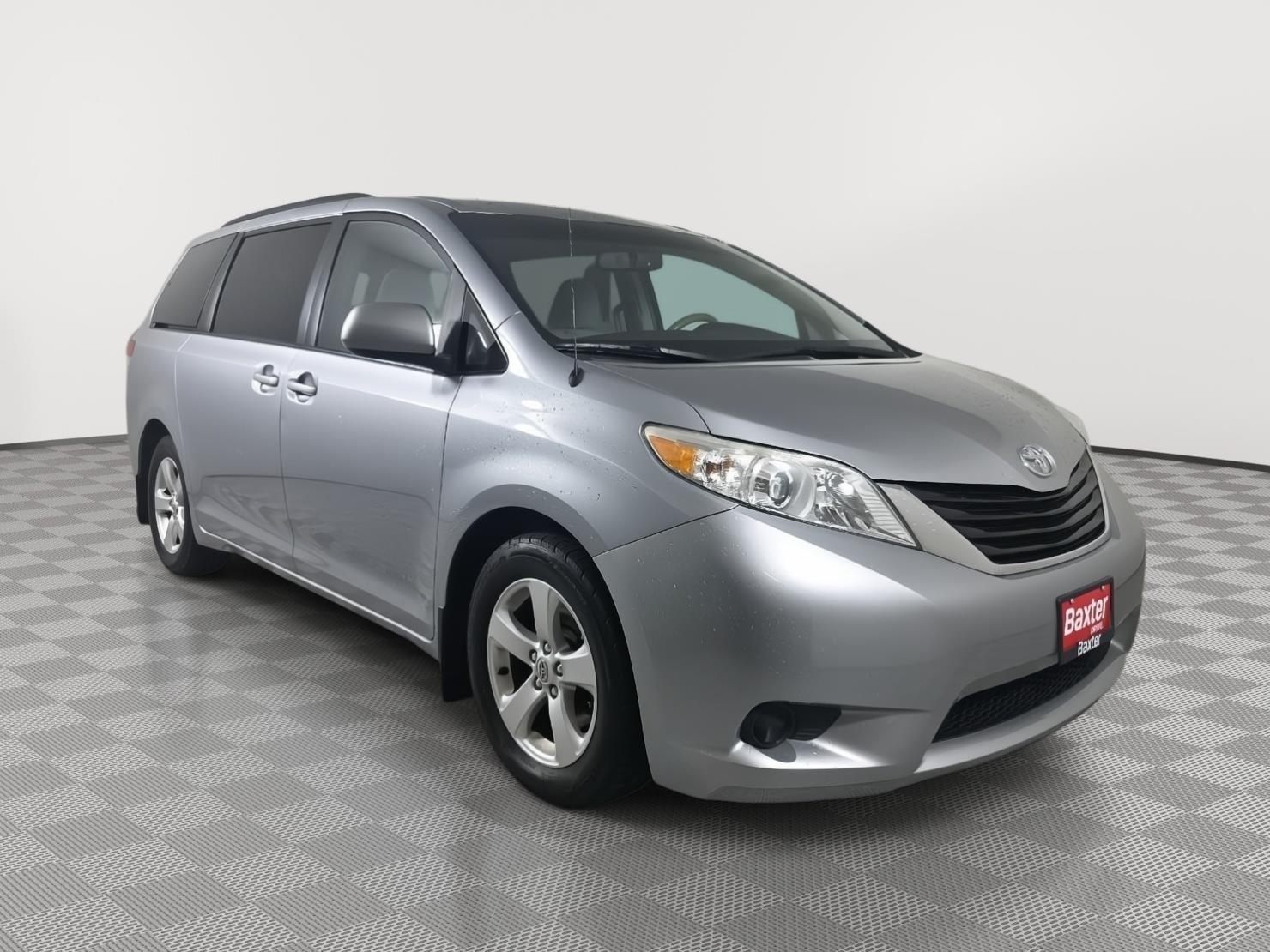 2012 Toyota Sienna LE