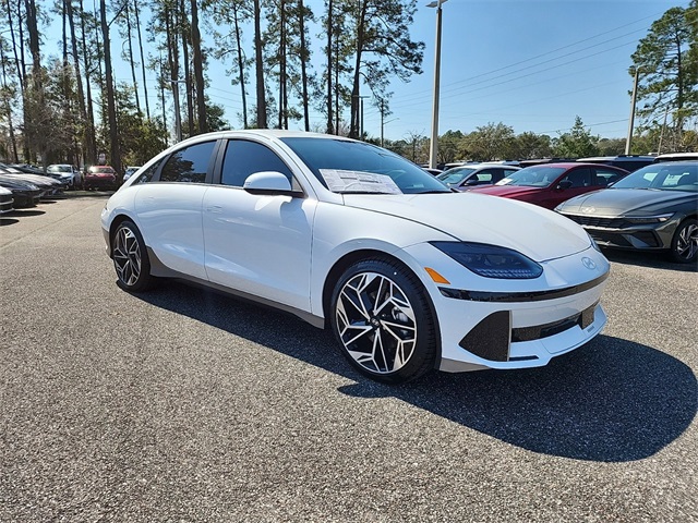 2025 Hyundai IONIQ 6 SEL's photo
