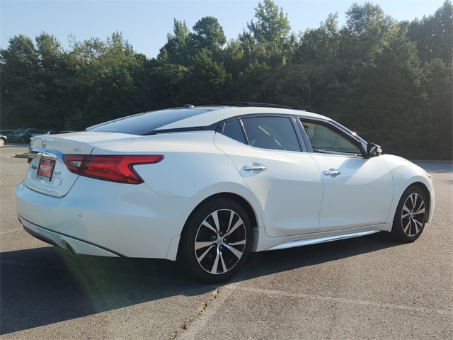 2018 Nissan Maxima SL photo 3