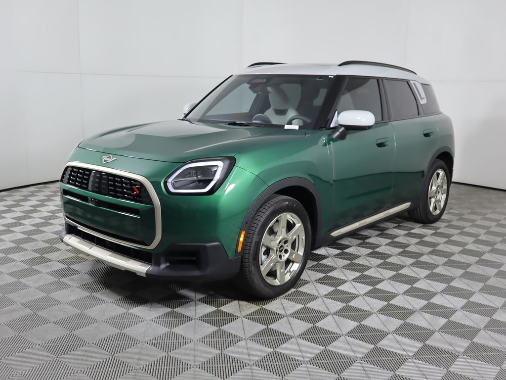 2026 MINI Countryman S's photo