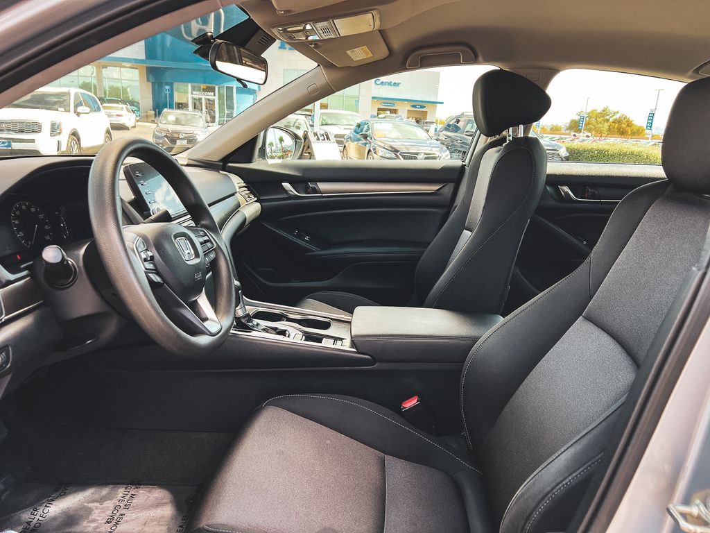 2020 Honda Accord LX photo 22