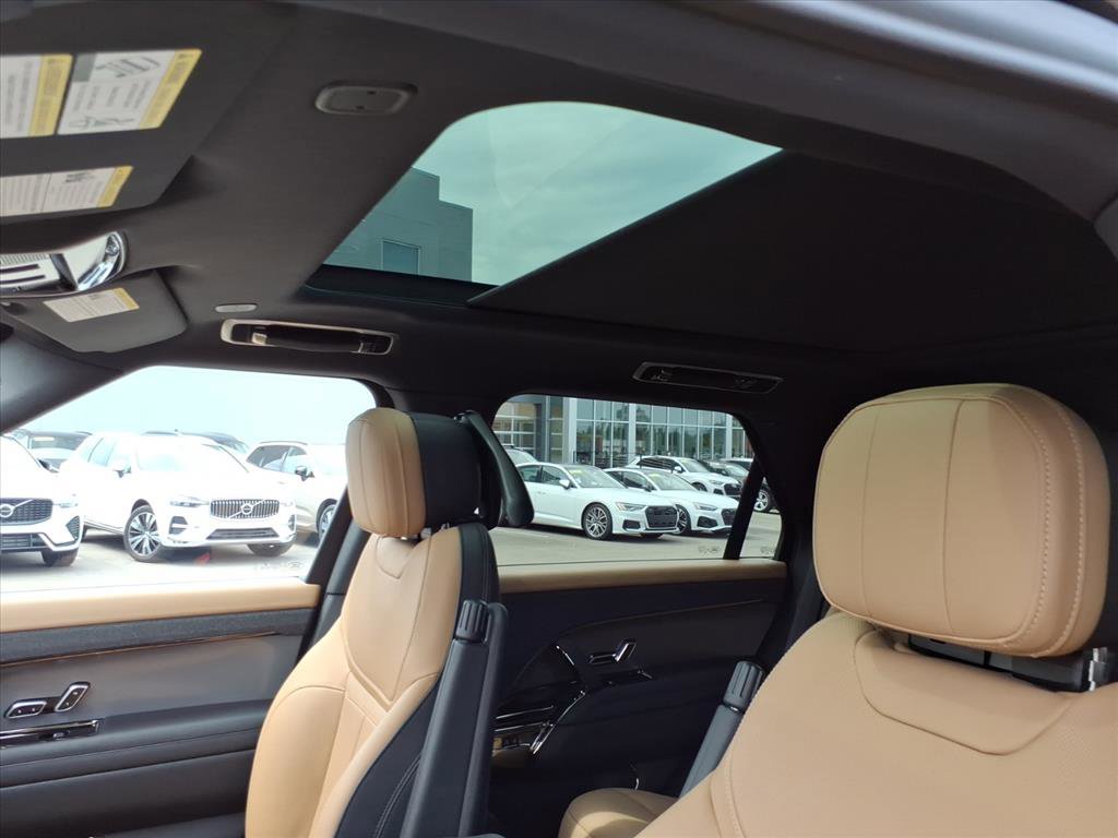 2023 Land Rover Range Rover Sport SE photo 11
