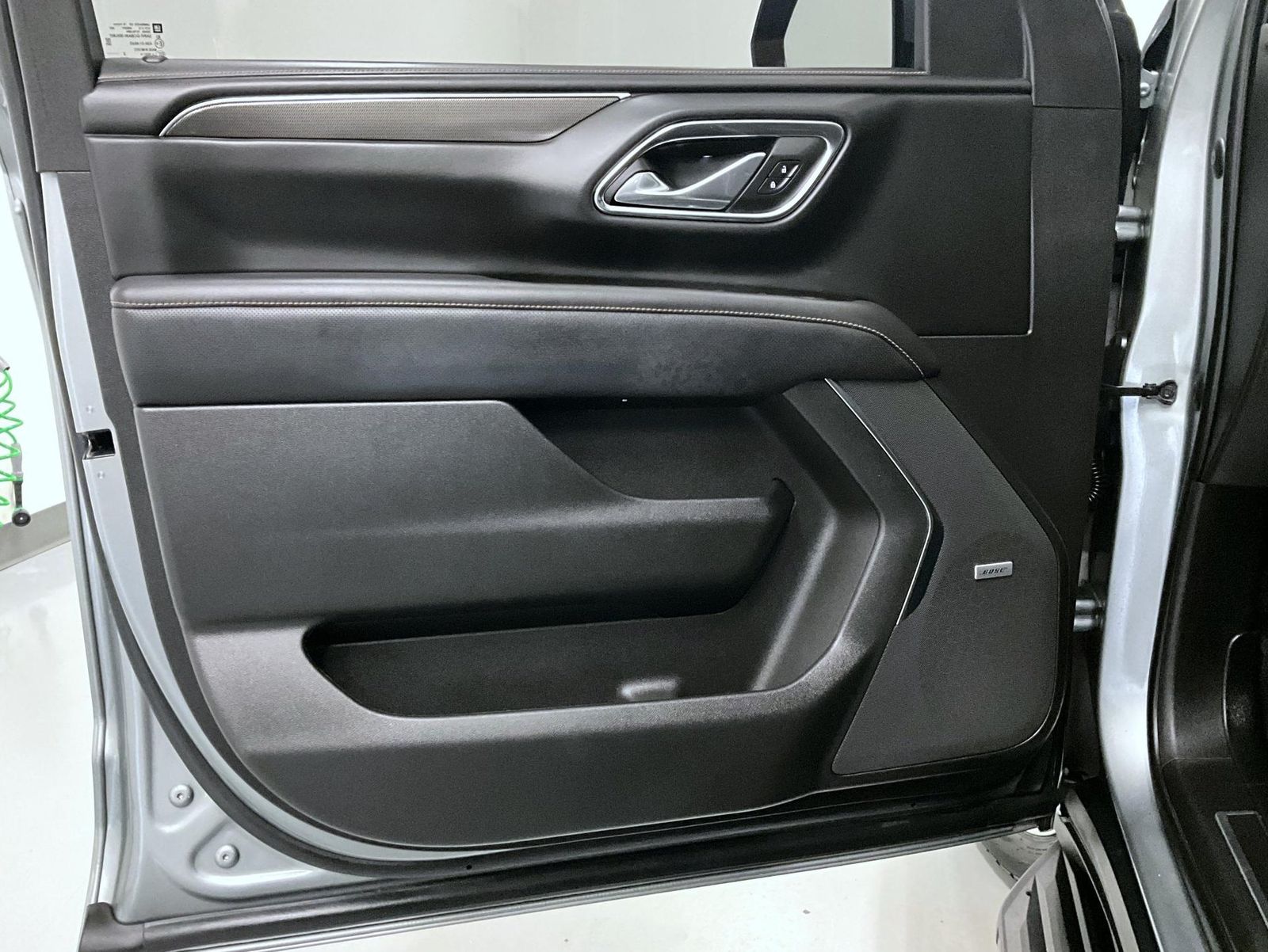 2023 Gmc Yukon AT4 photo 9