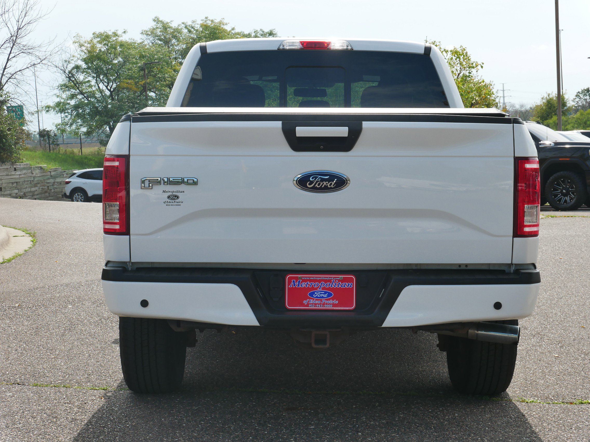 2017 Ford F-150 XLT photo 5