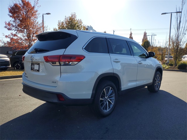 2019 Toyota Highlander XLE photo 4