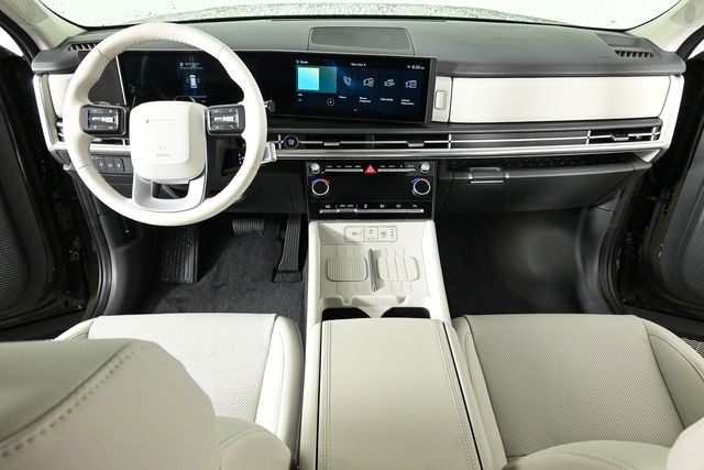 2026 Hyundai Santa Fe SEL photo 17