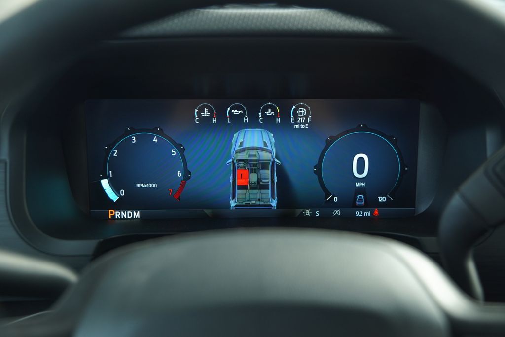 2025 Ford F-150 STX photo 15