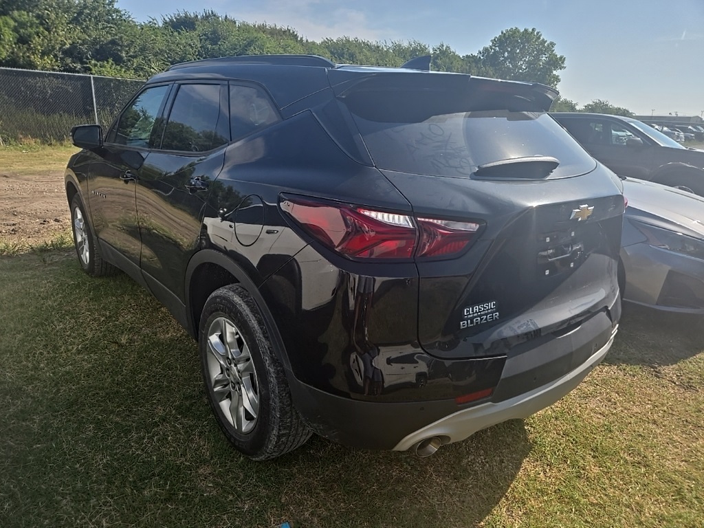 2022 Chevrolet Blazer 3LT photo 2