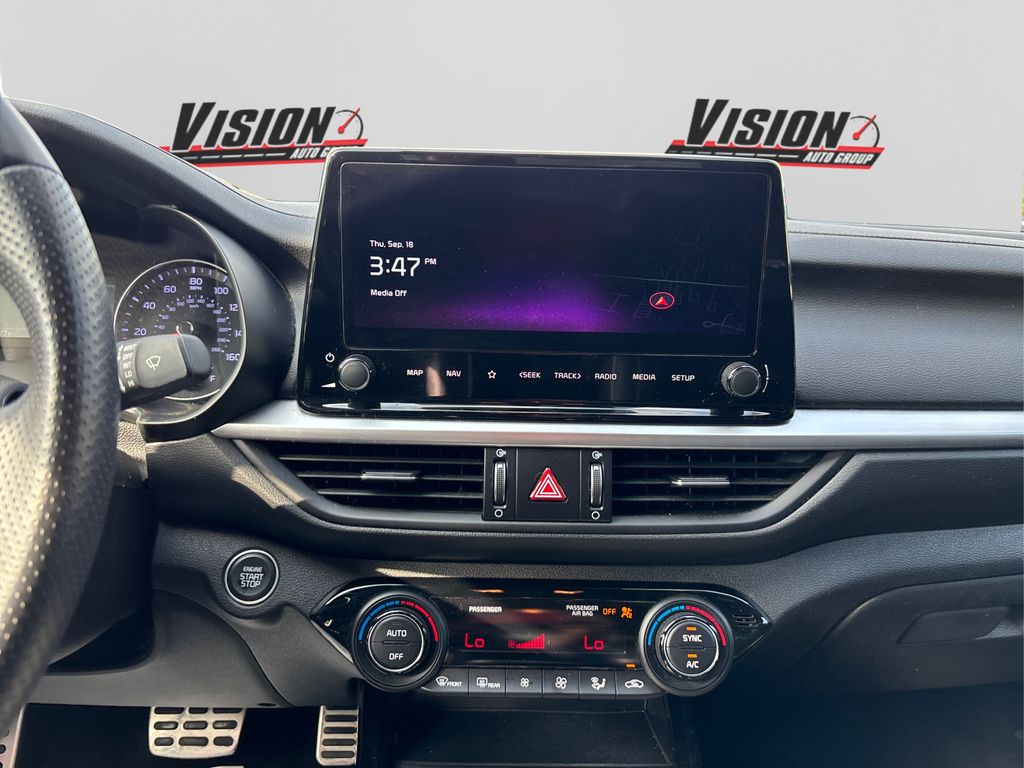 2024 Kia Forte GT-Line photo 18