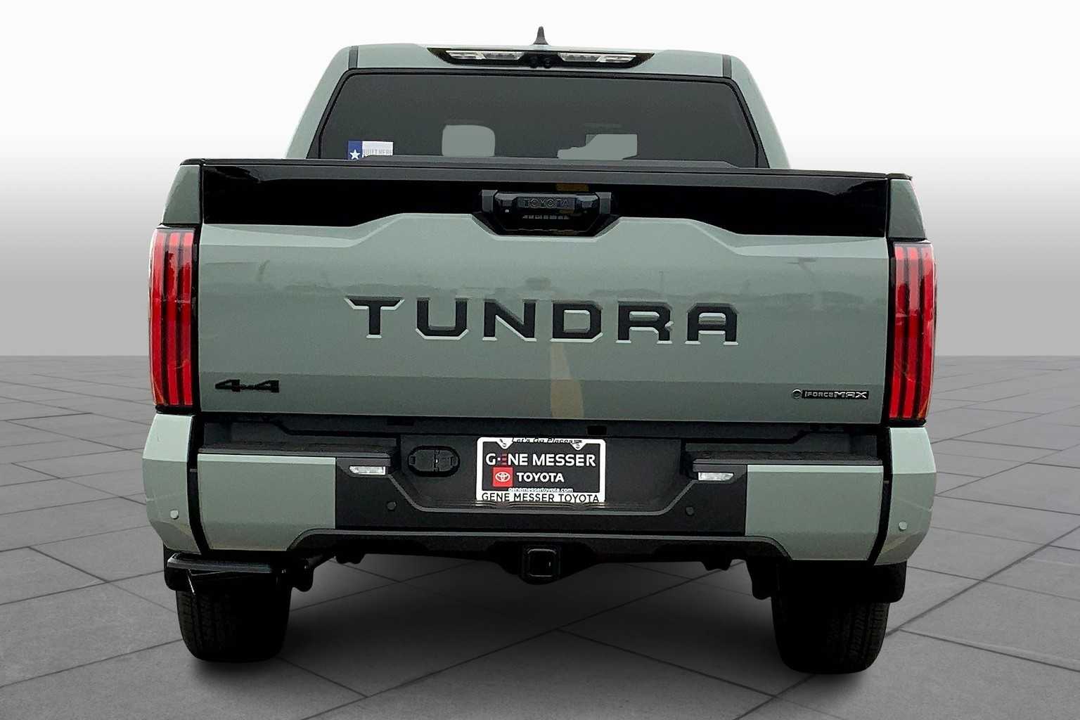 2026 Toyota Tundra Platinum CrewMax photo 4