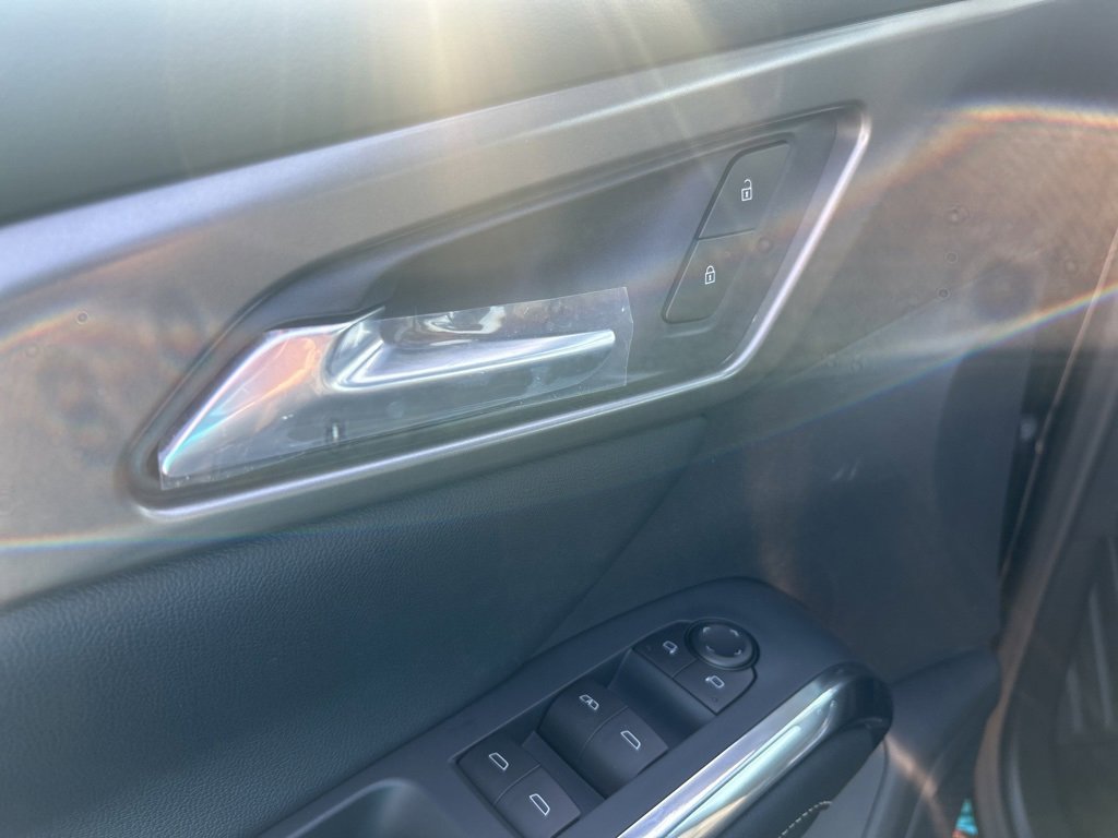 2026 Chevrolet Traverse photo 4