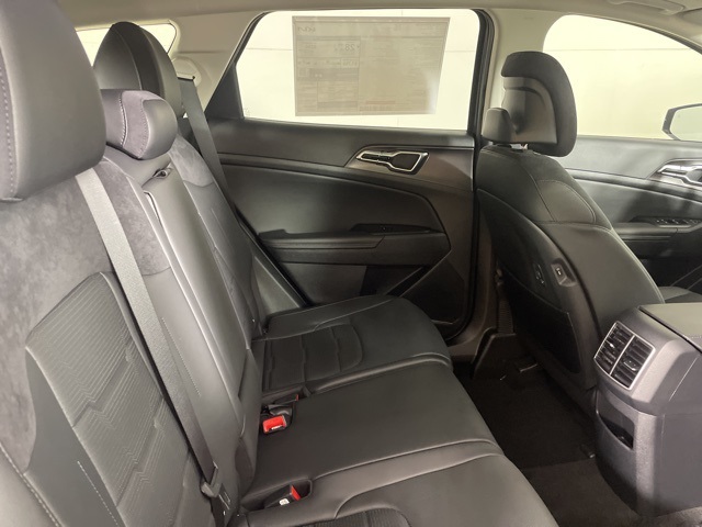 2026 Kia Sportage SX Prestige photo 16
