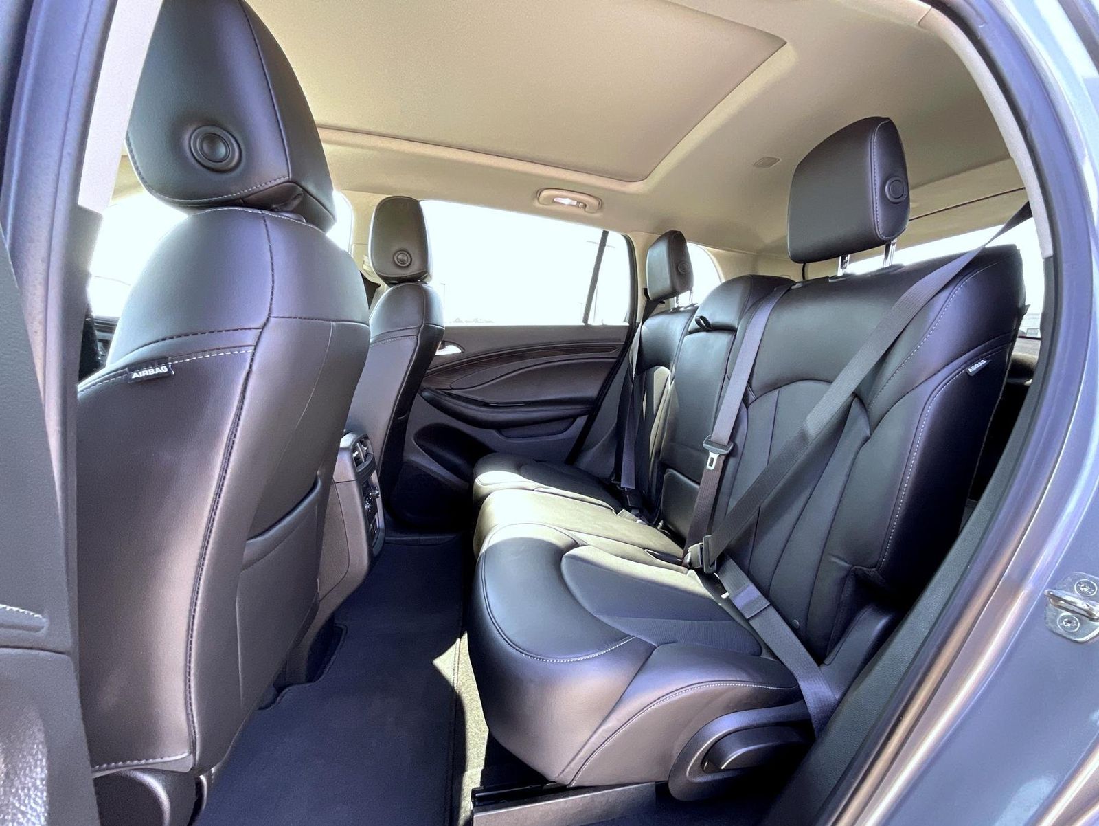 2019 Buick Envision Essence photo 20