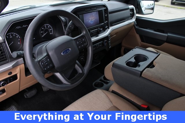 2023 Ford F-150 XLT photo 2