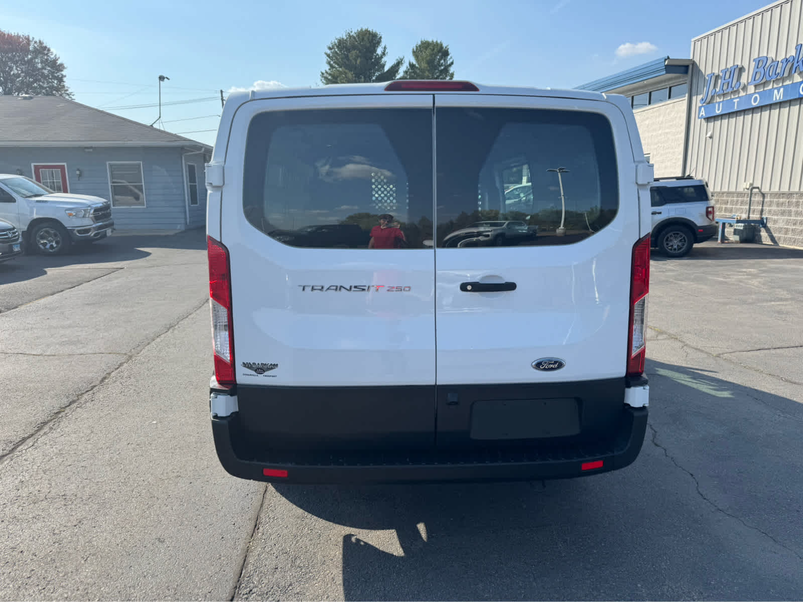 2023 Ford Transit photo 4