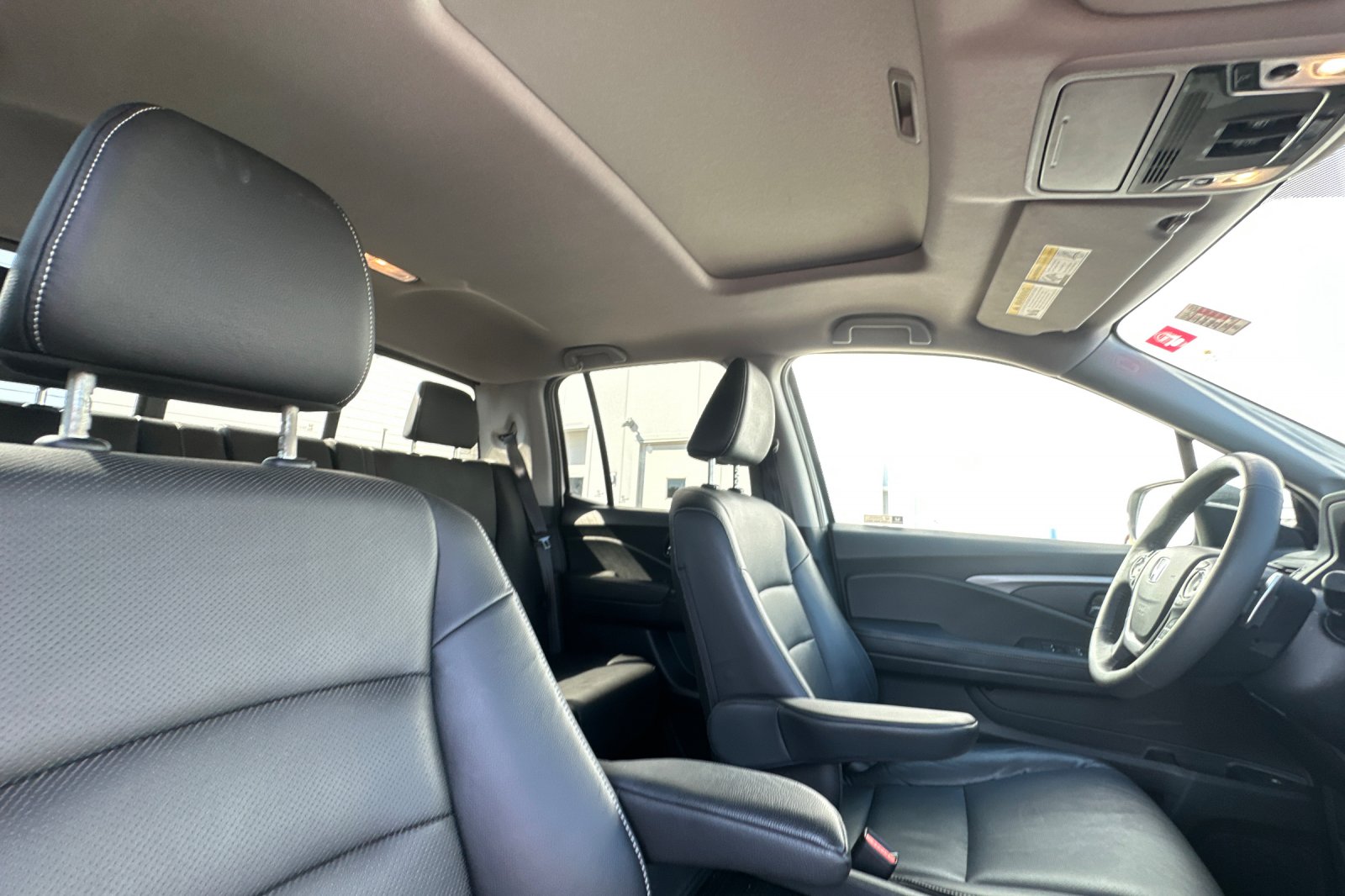 2023 Honda Ridgeline RTL photo 18