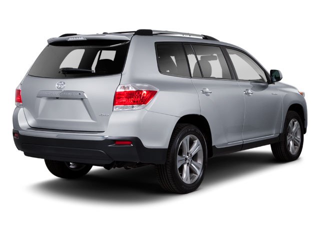Used 2013 Toyota Highlander Base with VIN 5TDBK3EH1DS222276 for sale in Brainerd, Minnesota
