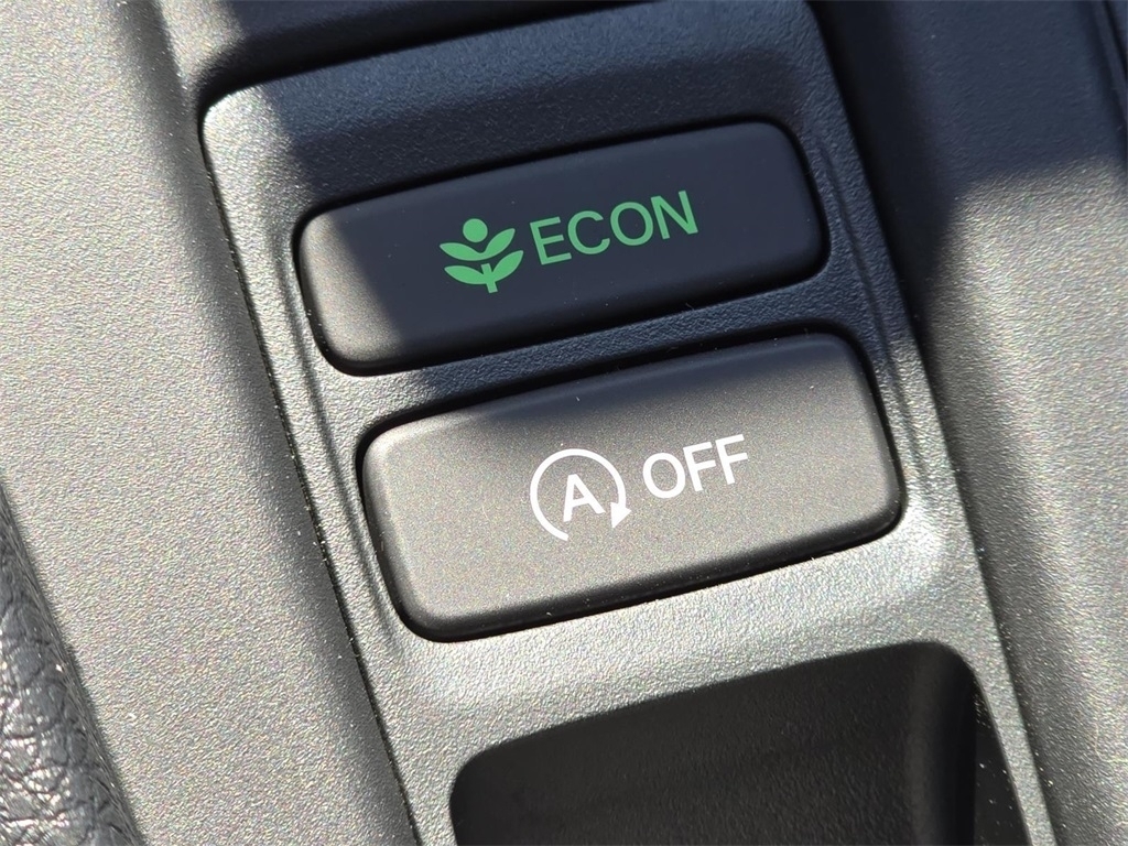 2025 Honda Accord SE photo 4