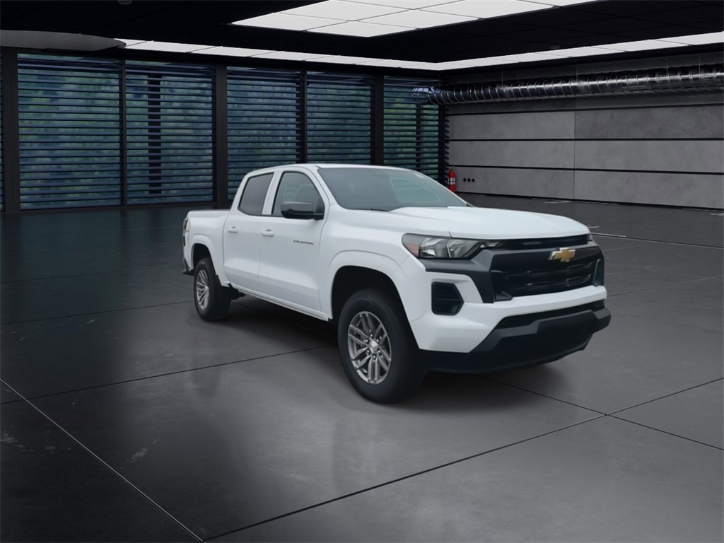 2026 Chevrolet Colorado LT photo 3