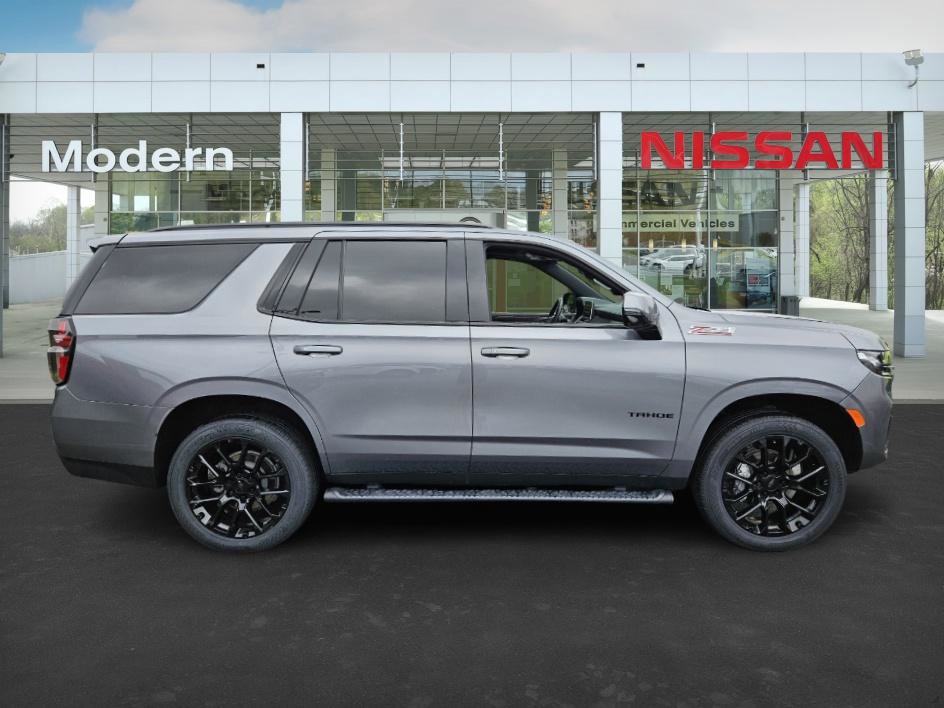 2022 Chevrolet Tahoe Z71 photo 2