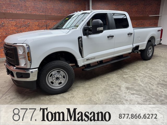 2026 Ford F-350 Super Duty XL's photo