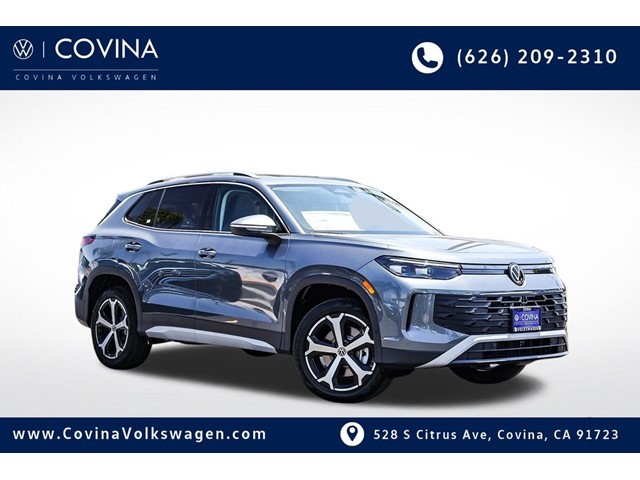 2025 Volkswagen Tiguan SE's photo